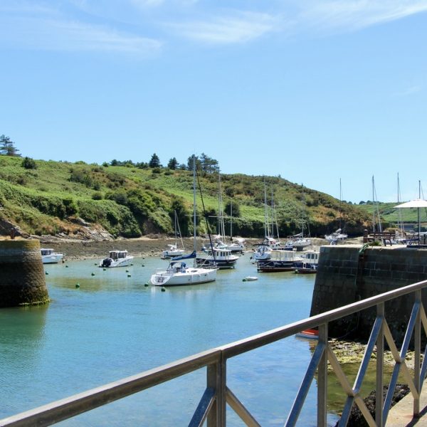 2787DBF9-DEEC-42A9-BB14-80C3800268DD_1_105_c